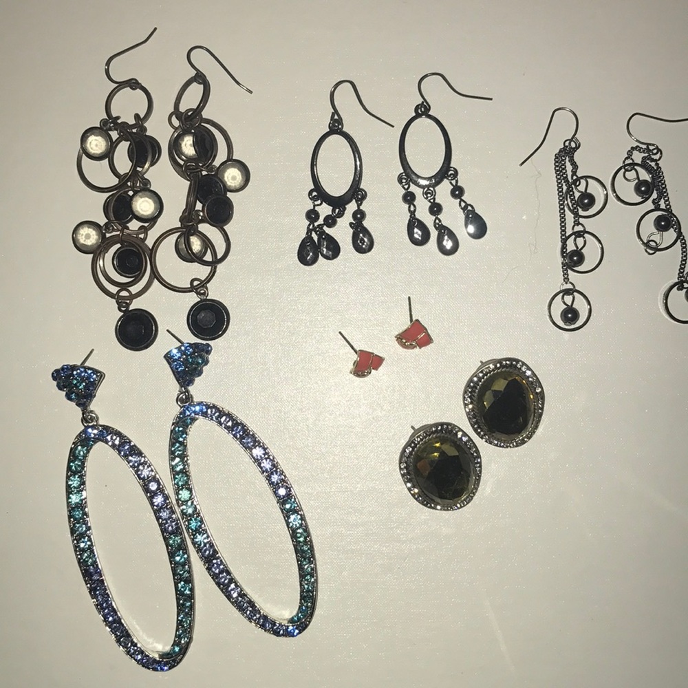 Vintage earrings bundle